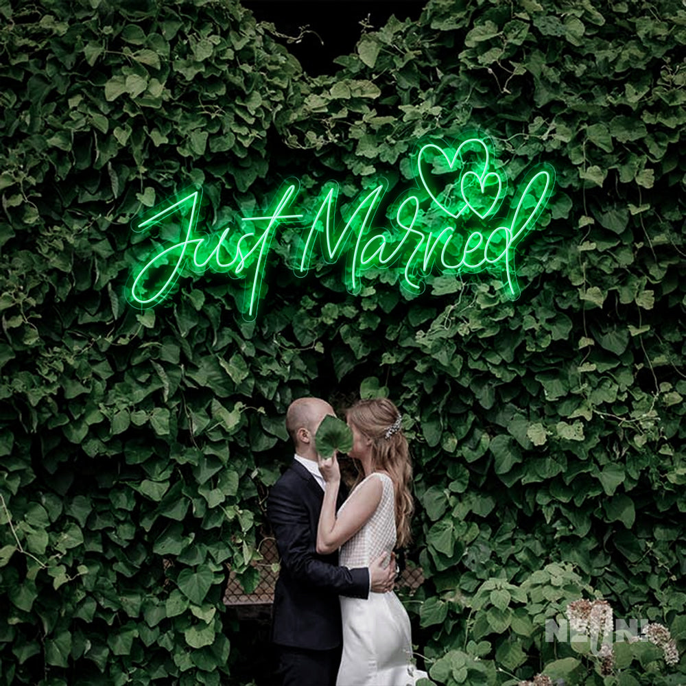 JUST MARRIED - TWO LOVE HEARTS