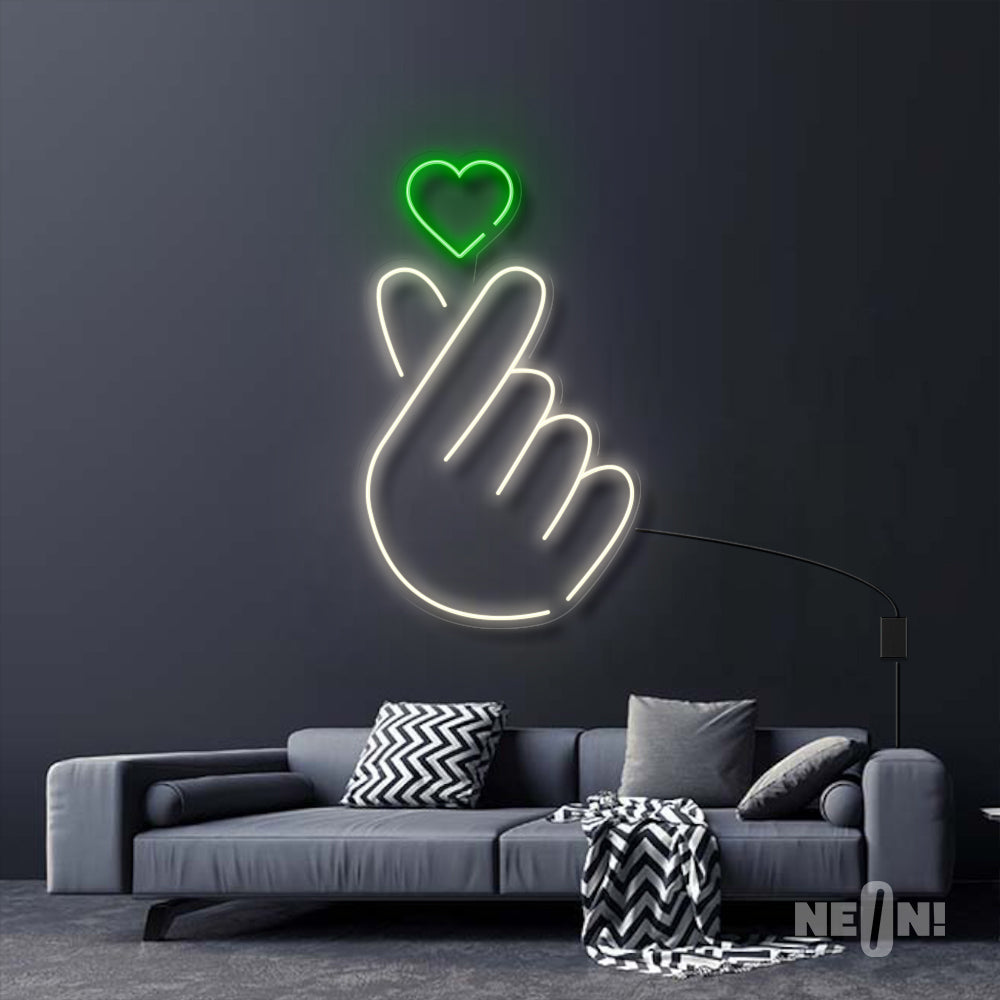 HAND HEART - KOREAN STYLE