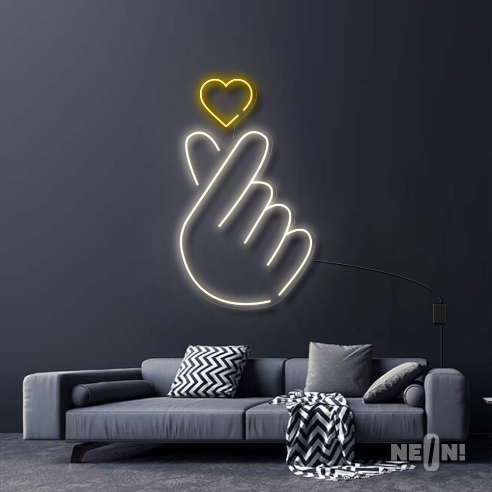 HAND HEART - KOREAN STYLE