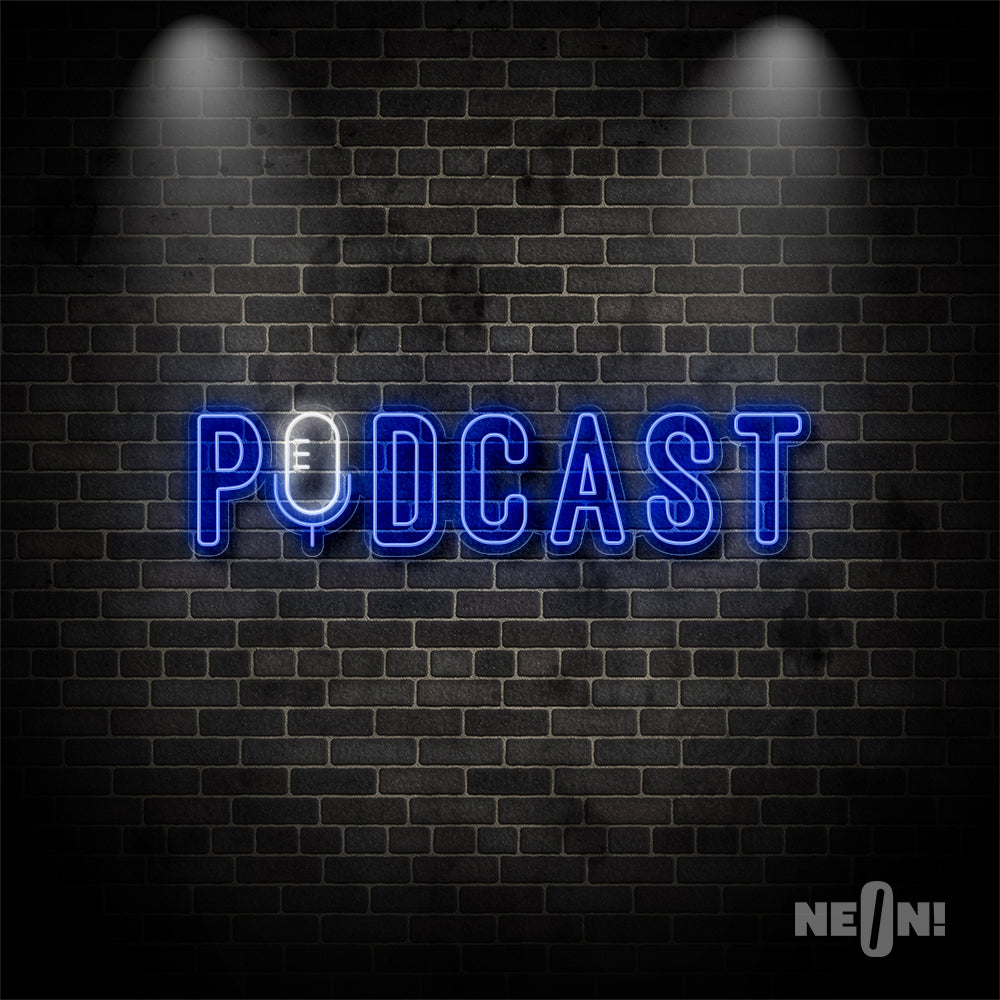 PODCAST - WITH RETRO MIC