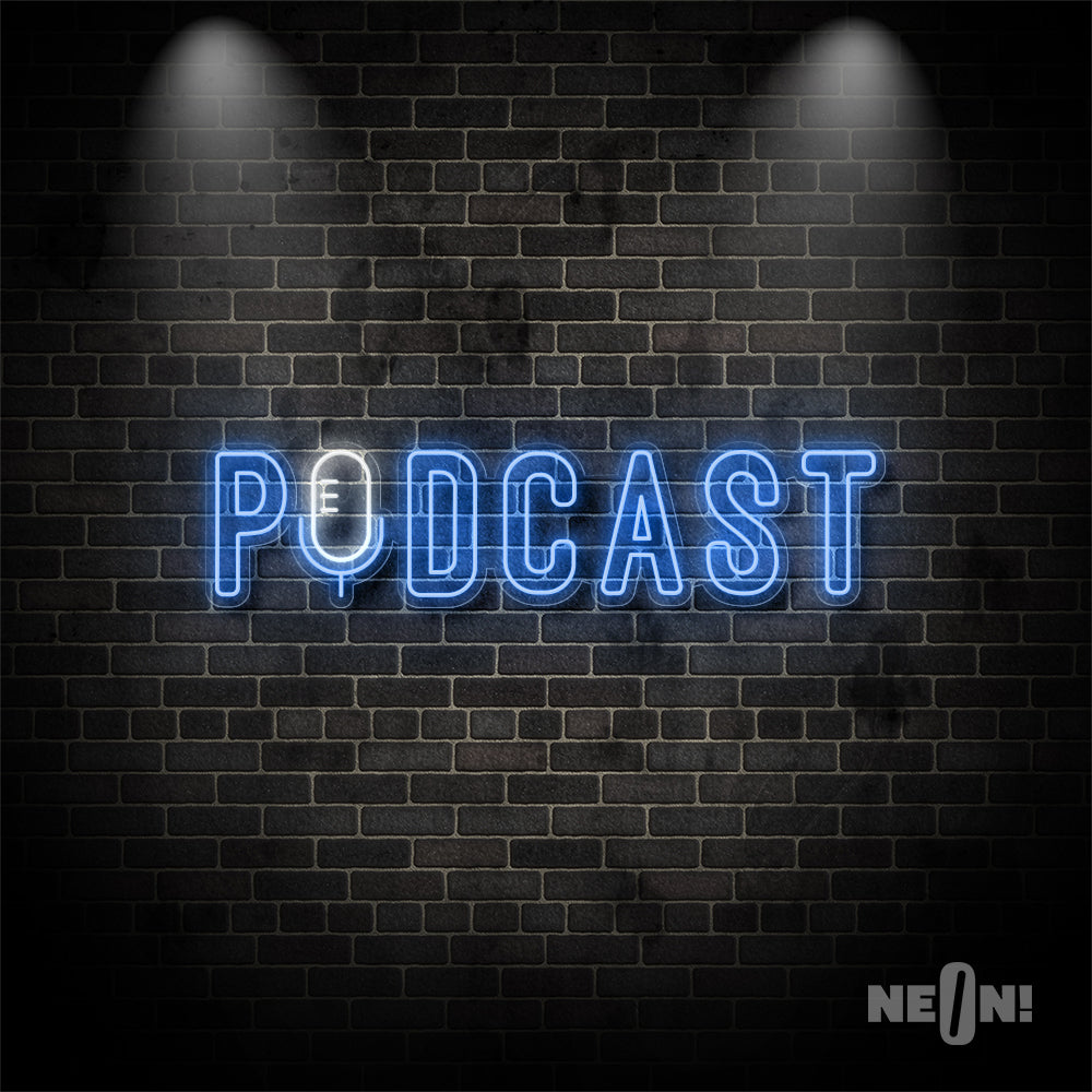 PODCAST - WITH RETRO MIC