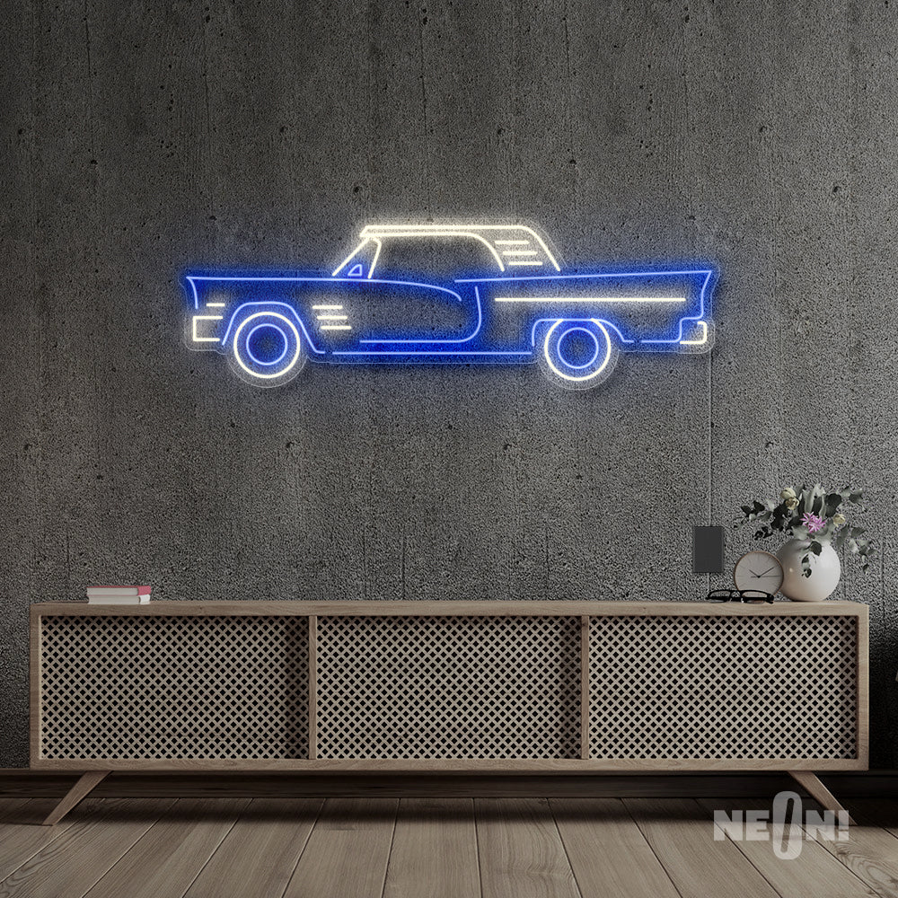 VINTAGE CAR