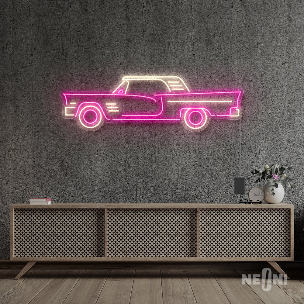 VINTAGE CAR