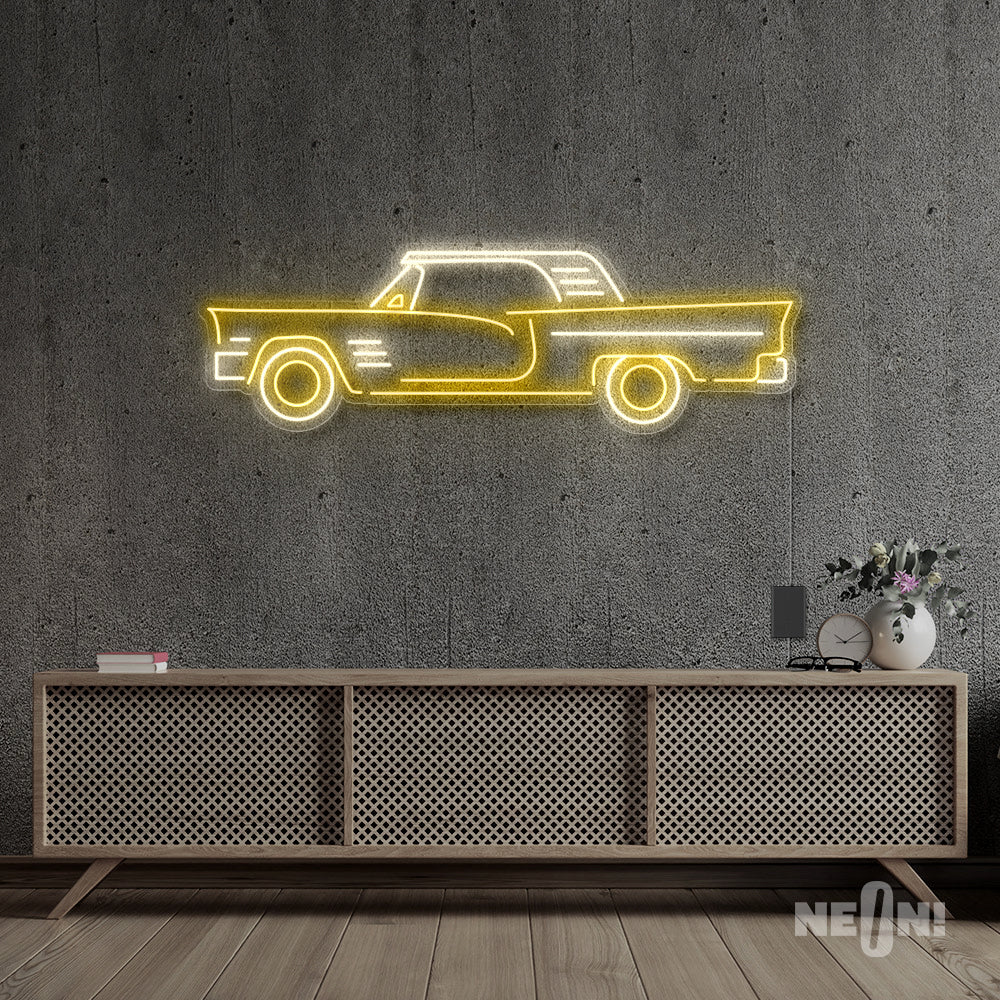 VINTAGE CAR