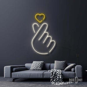 HAND HEART - KOREAN STYLE