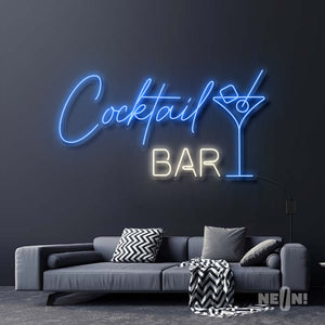 COCKTAIL BAR WITH MARTINI DRINK
